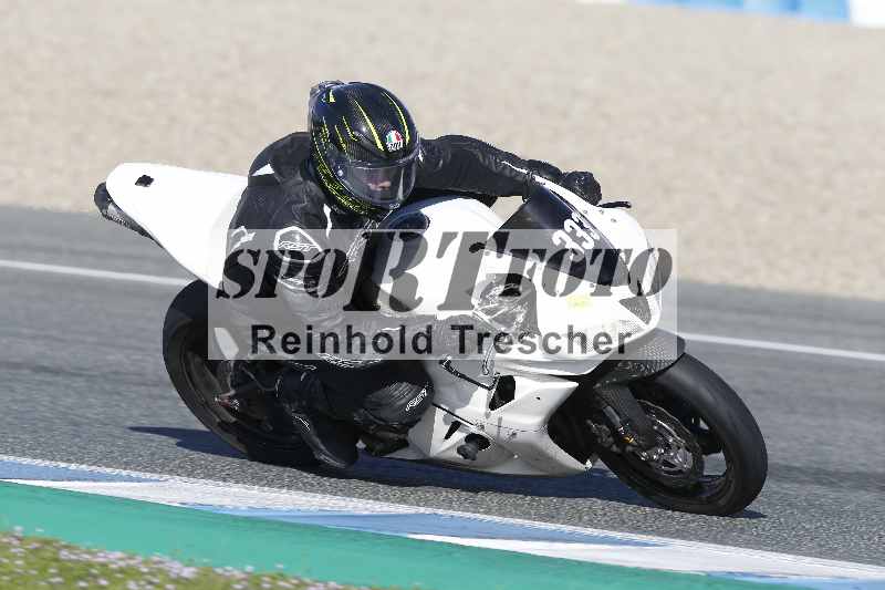 /02 28.-31.01.2025 Moto Center Thun Jerez/gruen-green/333